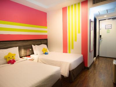 آستارا ساتورن