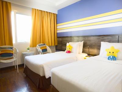 آستارا ساتورن