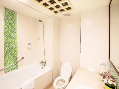 آستارا ساتورن