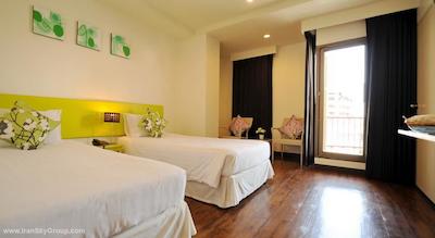 آستارا ساتورن