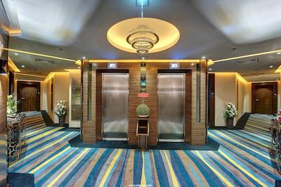 امگا هتل دوبی