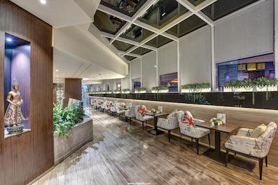 امگا هتل دوبی