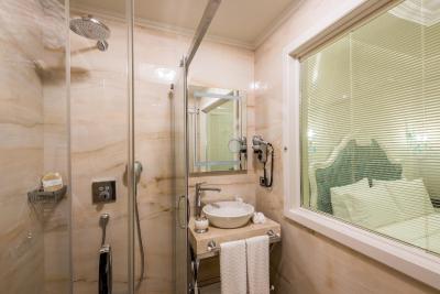 د تایم هتل مارینا