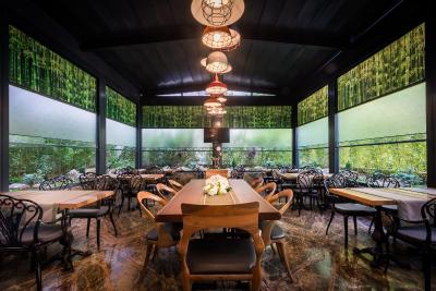 د تایم هتل مارینا