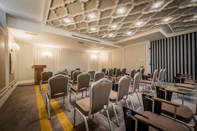 د تایم هتل مارینا