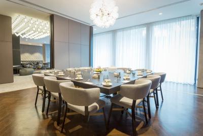 د هاوس هتل بومونتی