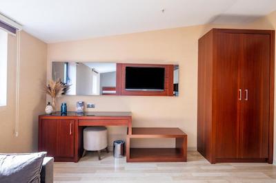 پارک بای کلوور