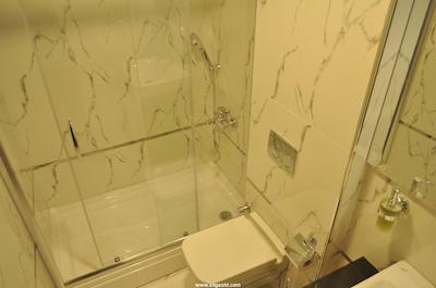 شاه این هتل