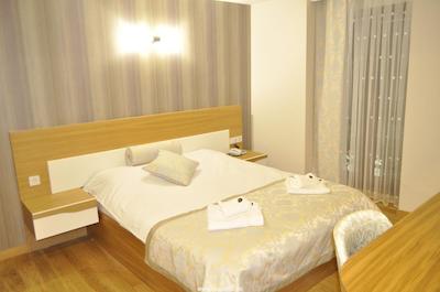 شاه این هتل