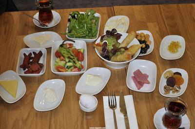 شاه این هتل