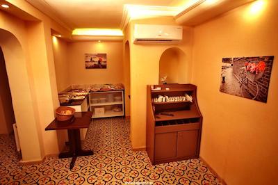 مولتون شیشلی ملس هتل