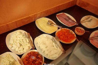 مولتون شیشلی ملس هتل