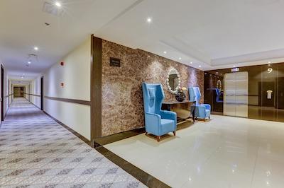 هتل بزرگ تهران 1