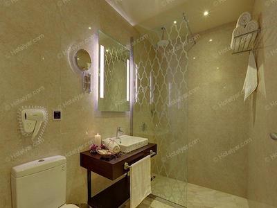 هتل بزرگ تهران 1