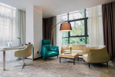 مسیر 53 هتل ایروان