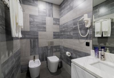 مسیر 53 هتل ایروان