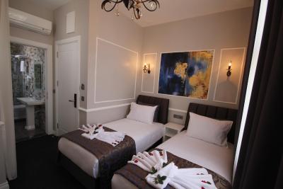 هتل نام پاشا کناگی