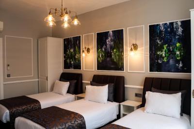 هتل نام پاشا کناگی