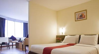 سیزنز سیام هتل