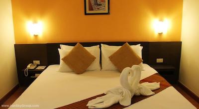 سیزنز سیام هتل