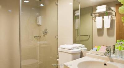 سیزنز سیام هتل