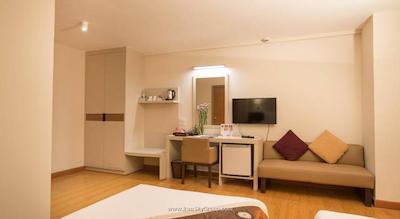 سیزنز سیام هتل