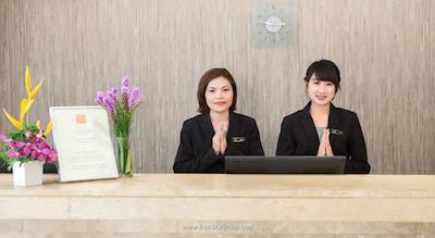 سیزنز سیام هتل