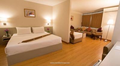 سیزنز سیام هتل