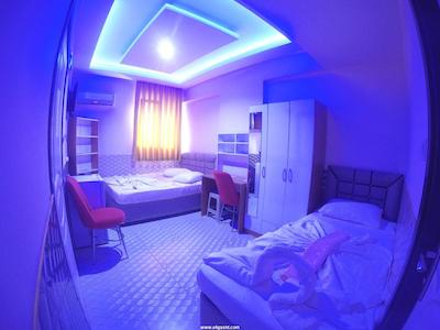 اکسپریال هتل