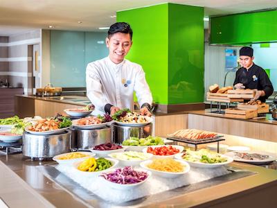 نیووتل سیلوم بانکوک