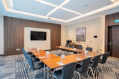 هومپتون بای هیلتون دوبی ایرپورت