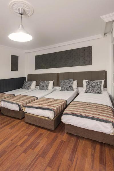 35 تام آپارت