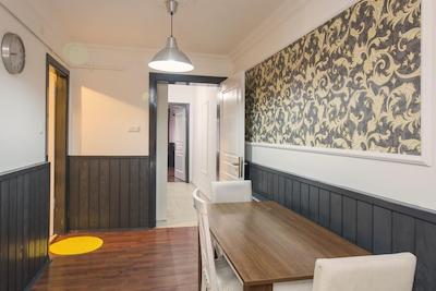 35 تام آپارت