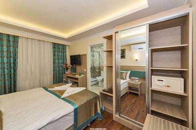 له پرمیر هاوس