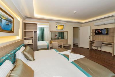 له پرمیر هاوس