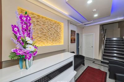 له پرمیر هاوس