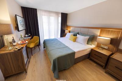 اندلس آرت تکسیم