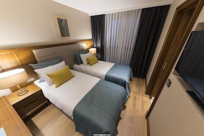 اندلس آرت تکسیم