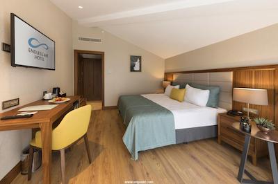 اندلس آرت تکسیم