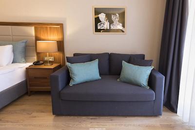 اندلس آرت تکسیم