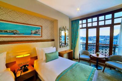 هتل ممنتو گلدن هورن