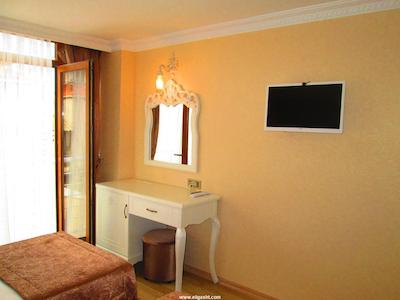 سلطان احمد نیوپورت هتل