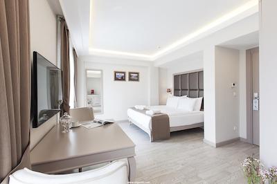 گالاتا گراس