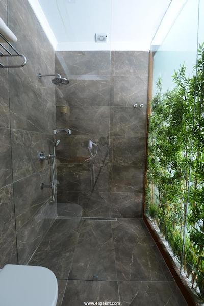 نیا سوئیت اولد سیتی