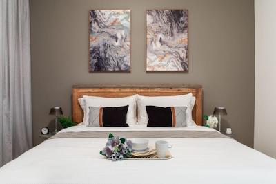 د لوفتس تاورز