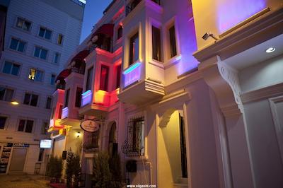 سنت جورج بوتیک هاوس