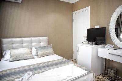 سنت جورج بوتیک هاوس