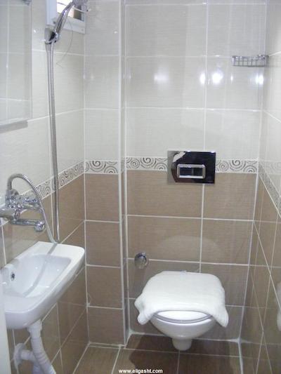 سنت جورج بوتیک هاوس