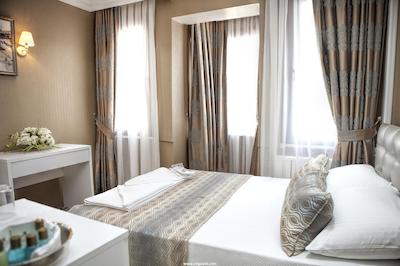 سنت جورج بوتیک هاوس