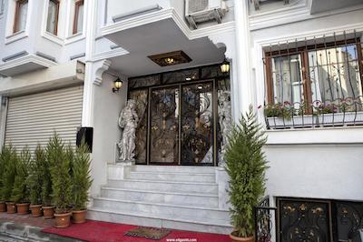 سنت جورج بوتیک هاوس